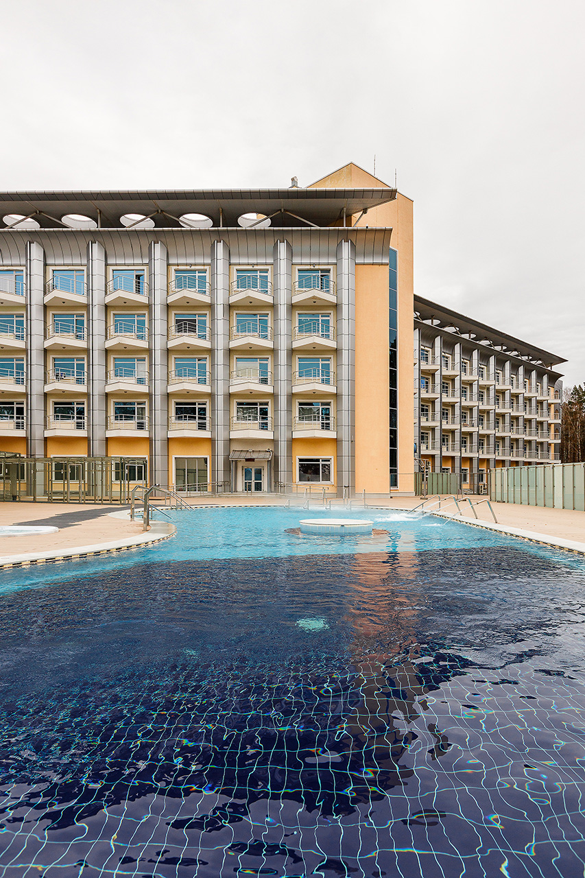 Термальный уличный бассейн